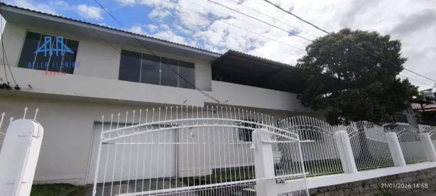Casa com 3 Quartos à venda, 420m² no Pantanal, Florianópolis