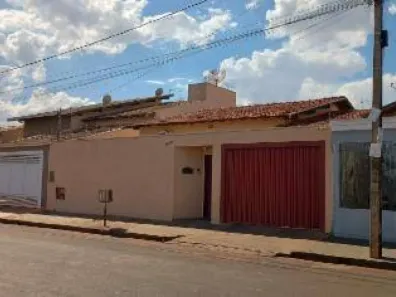 Casa com 1 Quarto à venda, 125m² no Ipê Amarelo, Frutal