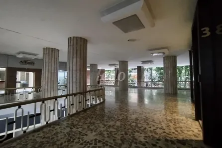 Sala Comercial para alugar, 130m² no República, São Paulo