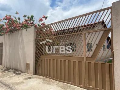 Casa com 3 Quartos à venda, 141m² no Jardim Santo Antônio, Goiânia