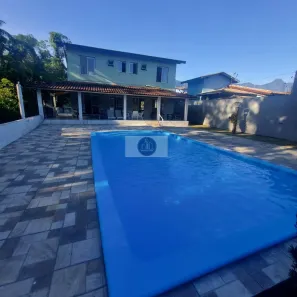 Sobrado com 4 Quartos à venda, 320m² no Morada da Praia, Bertioga