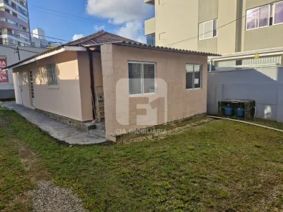 Casa com 3 Quartos à venda, 130m² no Trindade, Florianópolis