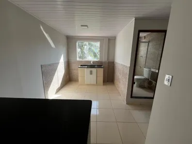 Casa com 2 Quartos para alugar, 50m² no São José do Imbassaí, Maricá