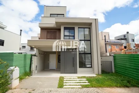 Casa de Condomínio com 3 Quartos à venda, 148m² no Santa Cândida, Curitiba