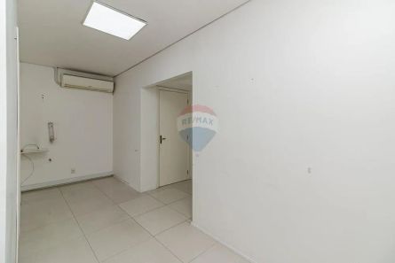 Sala Comercial à venda, 47m² no Centro Histórico, Porto Alegre