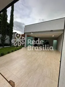 Casa com 4 Quartos para alugar, 400m² no Setor Habitacional Vicente Pires, Brasília