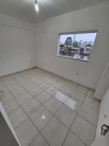 Apartamento com 2 Quartos para alugar, 70m² no Santa Regina, Camboriú