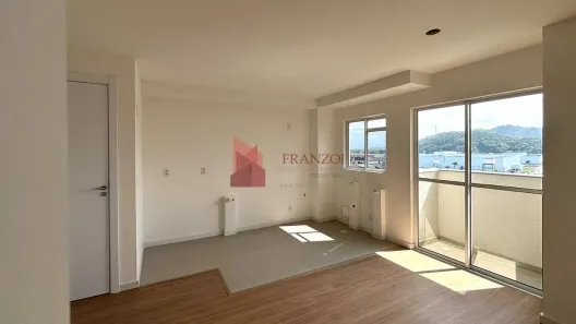 Apartamento com 2 Quartos para alugar, 47m² no Cordeiros, Itajaí