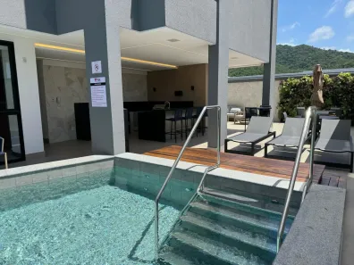 Apartamento com 2 Quartos à venda, 70m² no Centro, Balneário Camboriú
