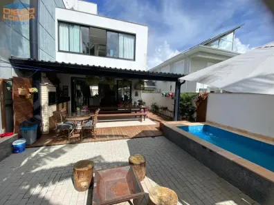 Casa com 3 Quartos à venda, 216m² no Cachoeira do Bom Jesus, Florianópolis