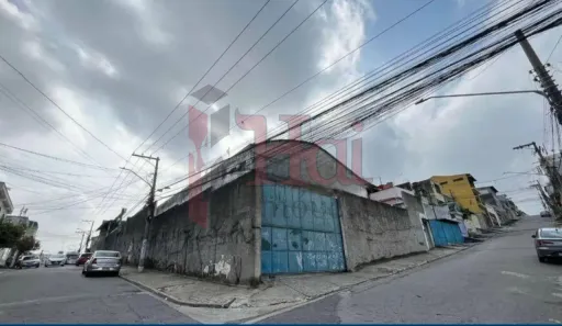 Galpão/Depósito/Armazém para alugar, 687m² no Parada XV de Novembro, São Paulo