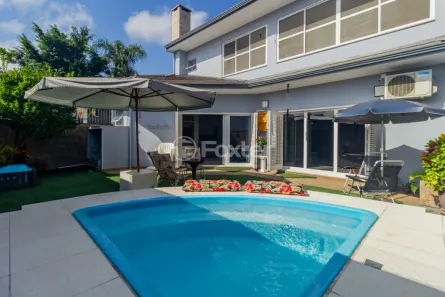 Casa com 3 Quartos à venda, 338m² no Jardim Itu, Porto Alegre