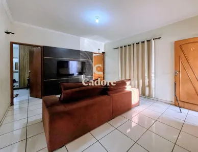 Casa com 3 Quartos à venda, 200m² no Jardim Patrícia, Uberlândia