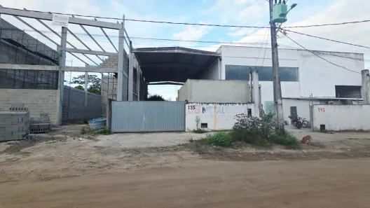 Galpão/Depósito/Armazém à venda, 250m² no Lagoa Salgada, Feira de Santana