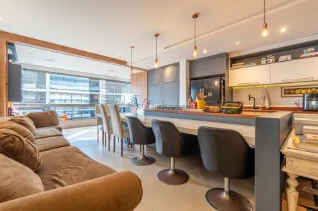 Apartamento com 3 Quartos à venda, 115m² no Jurerê, Florianópolis
