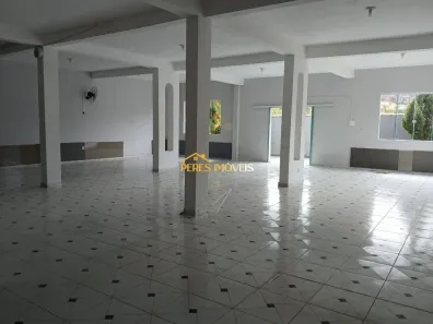 Ponto Comercial para alugar, 180m² no Cidade Praiana, Rio das Ostras