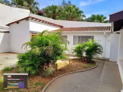 Casa com 3 Quartos para alugar, 360m² no Sousas, Campinas