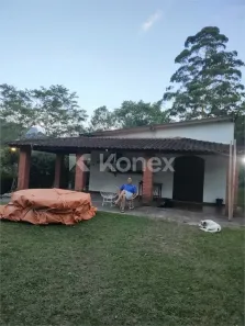 Fazenda/Sítio com 3 Quartos à venda, 310m² no Centro, Juquitiba