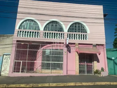 Prédio Residencial com 3 Quartos para venda ou aluguel, 600m² no Centro-Norte, Cuiabá