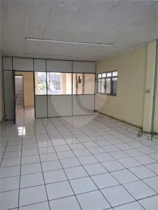 Galpão/Depósito/Armazém para venda ou aluguel, 2000m² no Bom Retiro, São Paulo