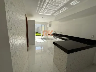 Casa com 3 Quartos à venda, 152m² no Cabral, Contagem