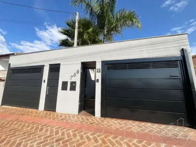 Casa com 3 Quartos para alugar, 100m² no Jardim Tókio, Londrina