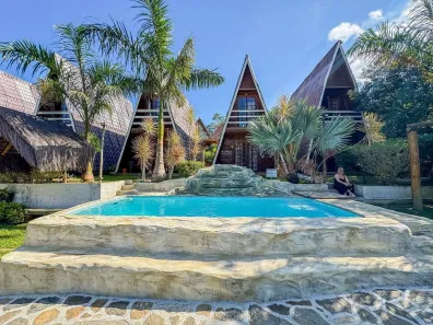 Imóvel Comercial com 10 Quartos à venda, 45m² no Zungú, Angra dos Reis