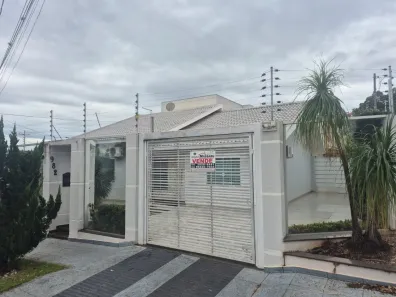 Casa com 3 Quartos à venda, 276m² no Conjunto Habitacional Lea Leal, Maringá