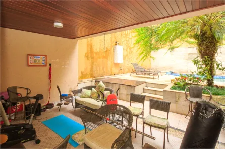 Sobrado com 4 Quartos à venda, 346m² no Vila Nova Caledônia, São Paulo
