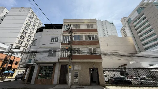 Apartamento com 3 Quartos à venda, 90m² no Centro, Juiz de Fora