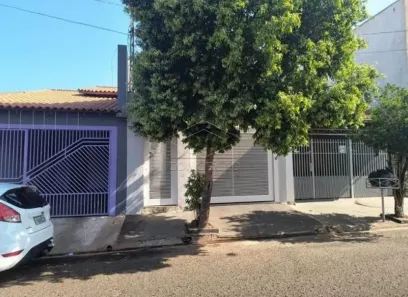 Sobrado com 2 Quartos à venda, 120m² no Jardim Dona Lili, Bauru