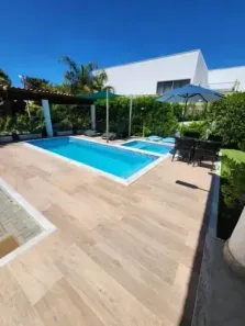 Casa de Condomínio com 5 Quartos para alugar no Busca Vida (Abrantes), Camaçari