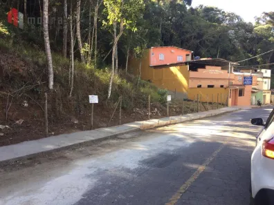 Lote/Terreno à venda, 664m² no São Pedro, Juiz de Fora