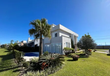 Casa de Condomínio com 4 Quartos à venda, 203m² no Rainha do Mar, Xangri-Lá