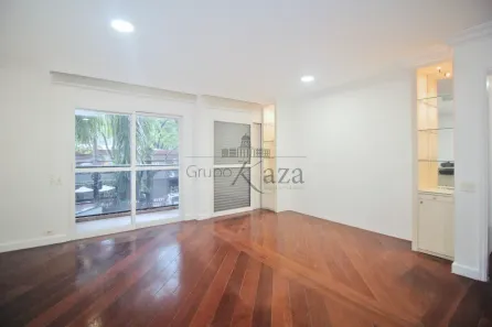 Apartamento com 2 Quartos à venda, 117m² no Vila Nova Conceição, São Paulo