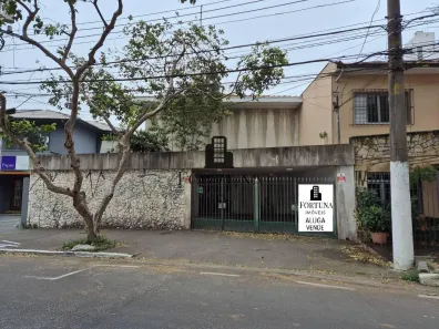 Casa com 3 Quartos para venda ou aluguel, 296m² no Mirandópolis, São Paulo