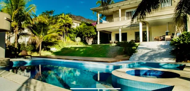 Casa de Condomínio com 4 Quartos à venda, 596m² no Residencial Aldeia do Vale, Goiânia