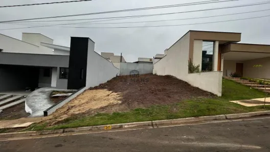 Lote/Terreno à venda, 260m² no Jardim São Francisco, Piracicaba