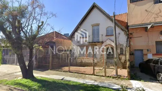 Casa com 2 Quartos à venda, 140m² no São Geraldo, Porto Alegre
