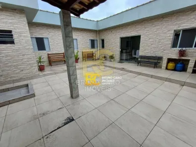 Casa com 3 Quartos para alugar, 120m² no Jardim Peruibe, Peruíbe