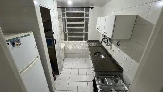 Apartamento com 2 Quartos para alugar, 44m² no Pantanal, Florianópolis