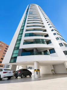 Apartamento com 2 Quartos para alugar, 60m² no Pina, Recife
