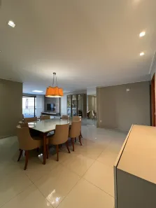 Apartamento com 3 Quartos para alugar, 133m² no Ponta Verde, Maceió