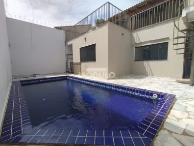 Casa com 4 Quartos à venda, 290m² no Vigilato Pereira, Uberlândia