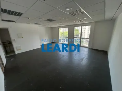 Sala Comercial à venda, 50m² no Pinheiros, São Paulo