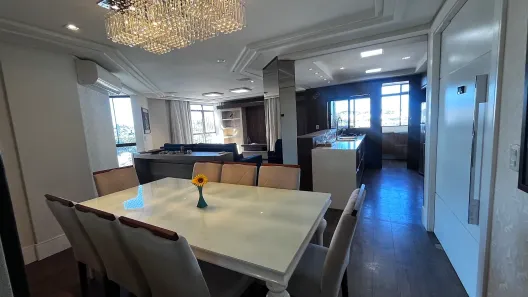 Apartamento com 3 Quartos à venda, 134m² no Campinas, São José