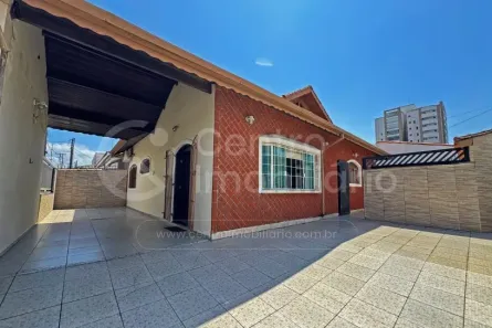 Casa com 3 Quartos à venda, 100m² no Centro, Peruíbe