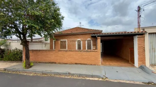 Casa com 3 Quartos à venda, 152m² no Centro, Araraquara