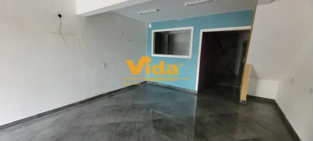 Prédio Comercial para alugar, 211m² no São Pedro, Osasco