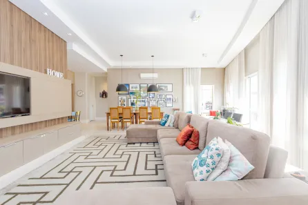 Casa de Condomínio com 4 Quartos à venda, 331m² no Campo Comprido, Curitiba